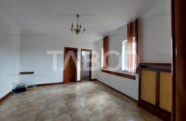 Apartament vila zona centrala 68 mpu 2 camere spatioase etaj 2 Sibiu