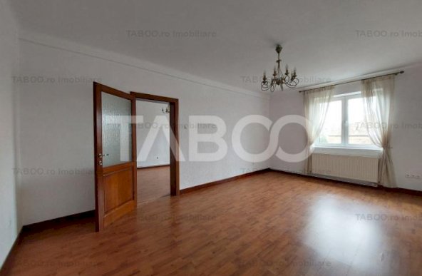 Apartament vila zona centrala 68 mpu 2 camere spatioase etaj 2 Sibiu