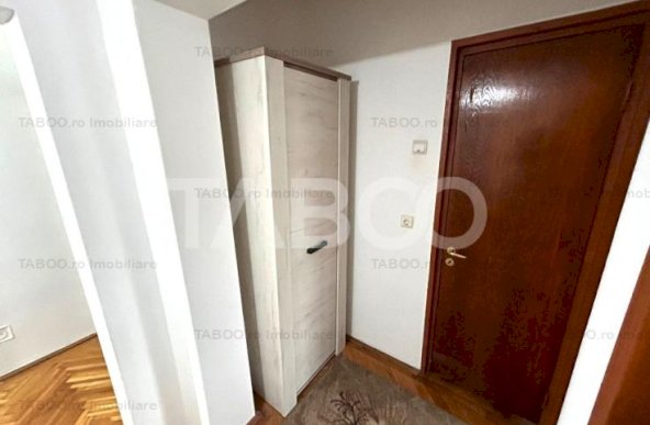 Apartament de inchiriat 2 bai 2 balcoane 87 mpu zona Calea Dumbravii