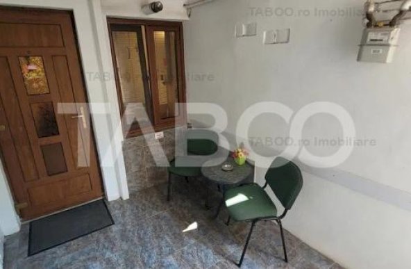 Apartament ultracentral de inchiriat, complet mobilat si utilat