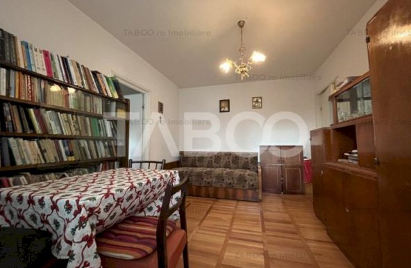 Apartament 2 camere zona Rahovei cu balcon etaj 2