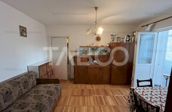 Apartament 2 camere zona Rahovei cu balcon etaj 2