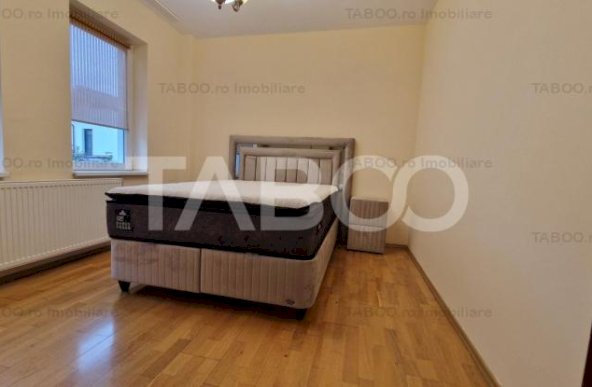 Apartament de închiriat 4 camere 2 bai parcare Strand Sibiu