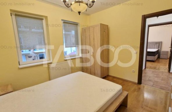 Apartament de închiriat 4 camere 2 bai parcare Strand Sibiu