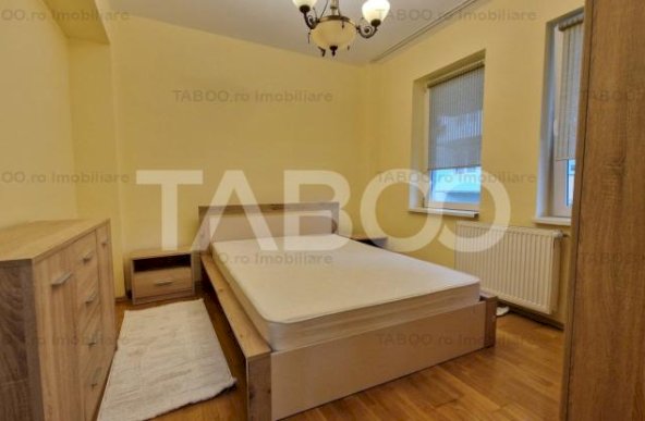 Apartament de închiriat 4 camere 2 bai parcare Strand Sibiu