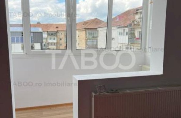 Apartament de inchiriat cu 3 camere zona Strand Sibiu