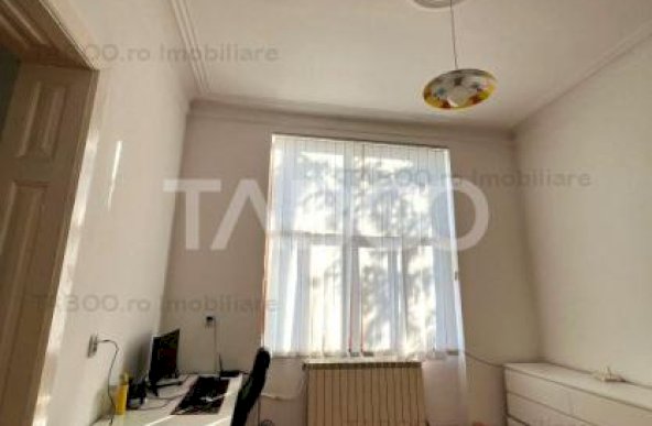 Apartament de vanzare 5 camere 166 mpu in zona Trei Stejari din Sibiu