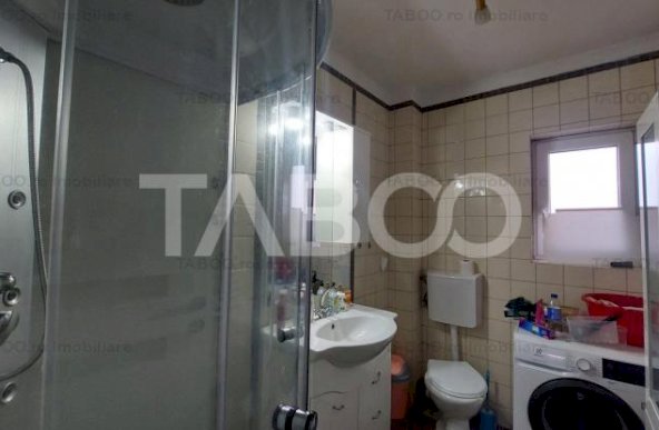 Apartament de vanzare 2 camere parcare etaj 3 Zona Arhitectilor