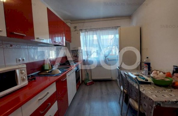 Apartament de vanzare 2 camere parcare etaj 3 Zona Arhitectilor