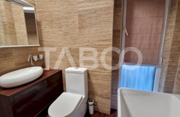 Apartament modern cu 2 camere balcon si parcare zona Doamna Stanca