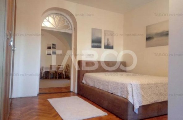 Apartament mobilat utilat, de inchiriat 2 camere Centru Istoric