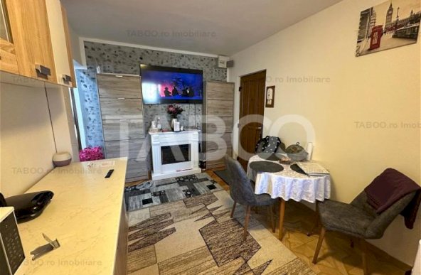 Apartament decomandat mobilat si utilat de 2 camere Terezian 