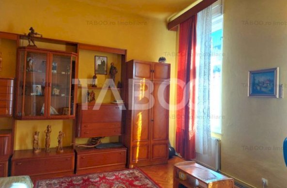 Apartament etaj 1 in vila deosebita 90 mp din zona istorica Sibiu