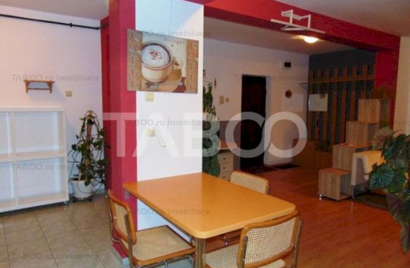 Apartament cu 3 camere decomandate 90 mp utili de inchiriat in Sibiu