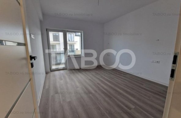 Apartament 60 mpu la CHEIE la ETAJUL 1 cu 3 camere pe Doamna Stanca