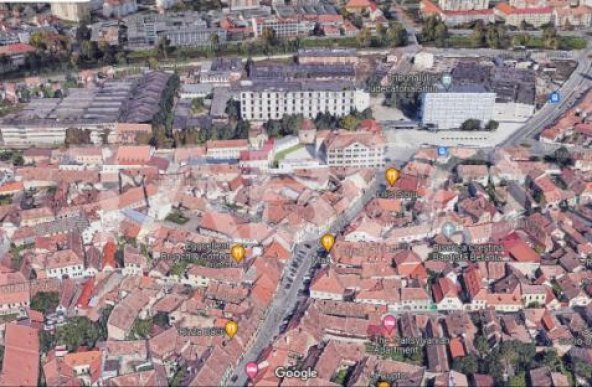 Teren de vanzare 450 mp cu 38 m deschidere in Sibiu Orasul de Jos