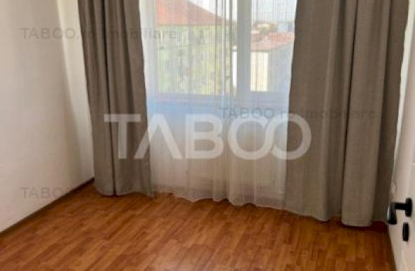 Apartament decomandat de vanzare 3 camere 64 utili zona Lazaret Sibiu