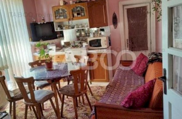 Casa la pret de apartament 4 camere 107 mp utili zona Centrala Sibiu