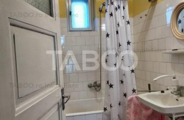 Casa la pret de apartament 4 camere 107 mp utili zona Centrala Sibiu