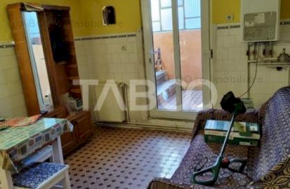 Casa la pret de apartament 4 camere 107 mp utili zona Centrala Sibiu