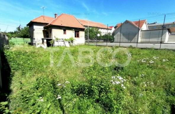 Casa individuala pretabil spatiu teren 378 mp Vasile Aaron Sibiu