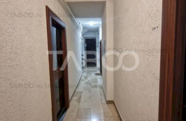 Apartament 2 camere la gri balcon etaj intermediar Doamna Stanca Sibiu