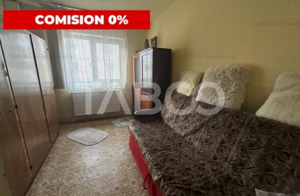 Comision 0% Apartament 4 camere 2 bai boxa la subsol etaj 3 Fagaras