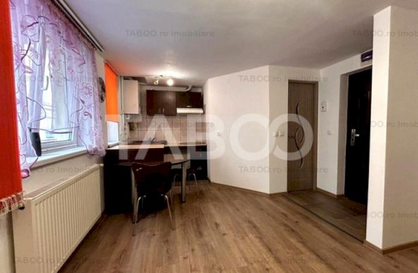 Apartament decomandat 2 camere 40 mpu 2 bai balcon in Sibiu