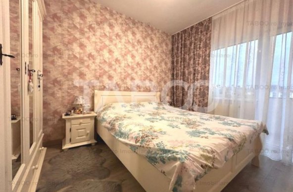 Apartament modern 3 camere decomandat 70 mpu 2 bai 2 balcoane in Sibiu