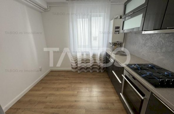 Apartament etaj 3 decomandat 2 camere 54 mpu balcon cu 2 parcari Sibiu