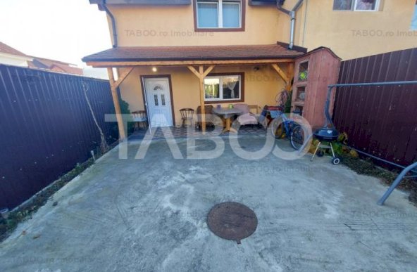 COMISION 0-EXCLUSIVITATE - Casa tip duplex de vanzare 95 mpu Sibiu