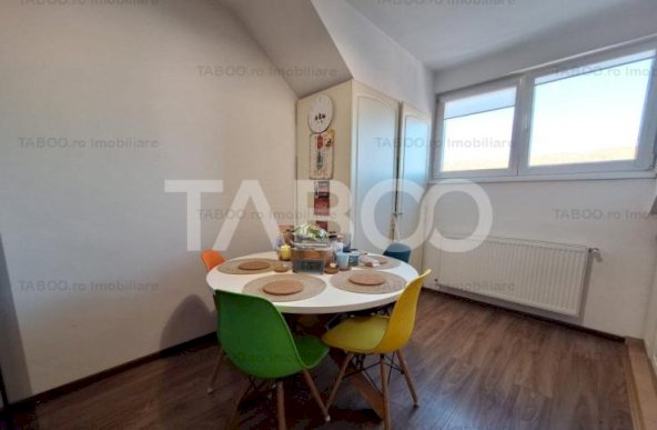 Apartament 118 mp 4 camere balcon pivnita loc parcare Piata Cluj