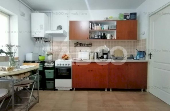 Apartament mobilat si utilat 2 camere 37 mp utili si balcon Turnisor