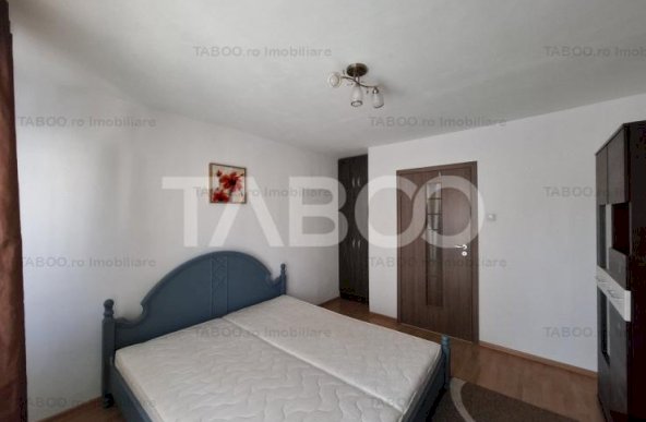 Apartament 2 camere 51 mp 2 balcoane bloc cu lift zona Turnisor Sibiu