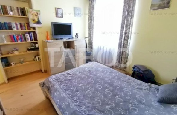 Apartament decomandat de vanzare 47 mpu mobilat renovat Rahovei Sibiu