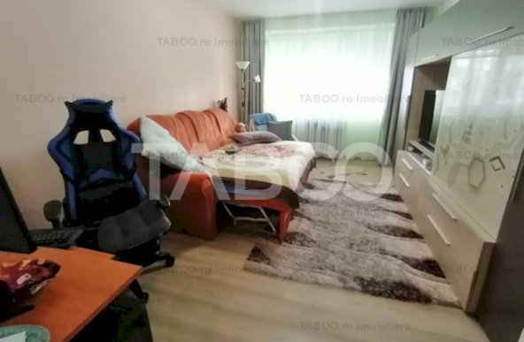 Apartament decomandat de vanzare 47 mpu mobilat renovat Rahovei Sibiu