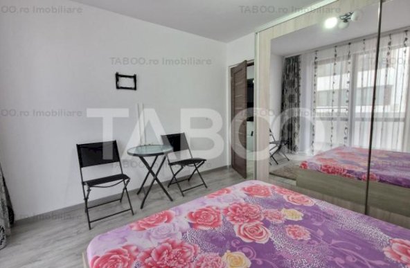 Apartament de închiriat 3 camere balcon parcare lift Doamna Stanca