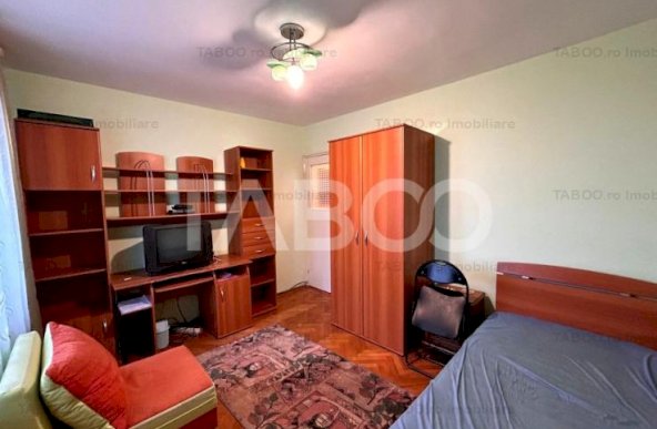 Apartament suprafata utila 49 mp bloc cu lift balcon in zona Rahovei