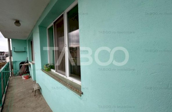 Apartament suprafata utila 49 mp bloc cu lift balcon in zona Rahovei