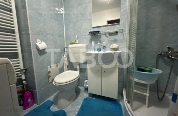 Apartament 2 camere 50 mpu 2 balcone beci etaj 3 Zona Castanului