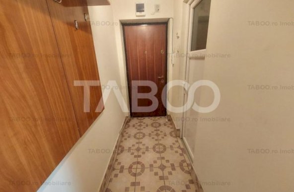 Apartament de vanzare 2 camere zona Lacul lui Binder