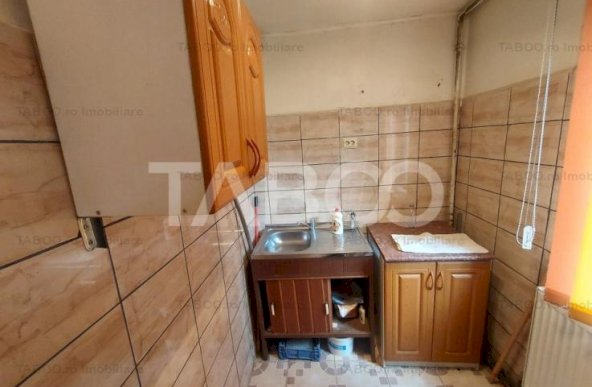 Apartament de vanzare 2 camere zona Lacul lui Binder