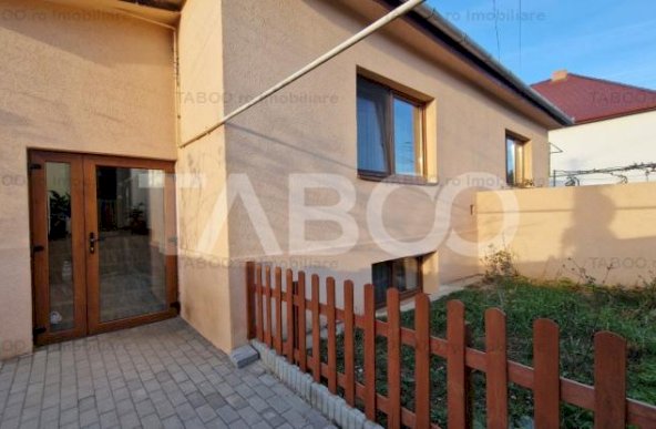 Casa in Sibiu cu 4 camere si teren generos strada Sacel din Strand 