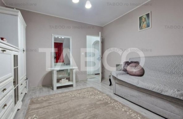 Apartament decomandat 2 camere balcon langa scoala Terezian