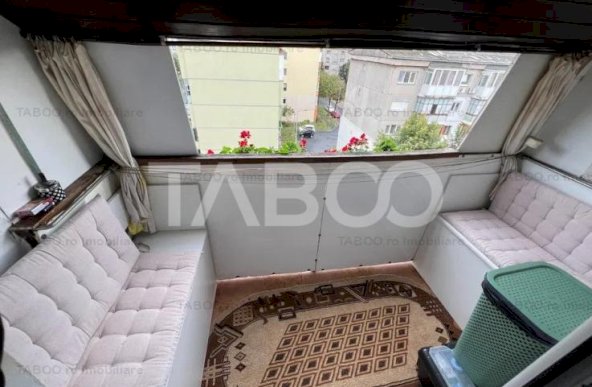 Apartament decomandat 2 camere balcon langa scoala Terezian