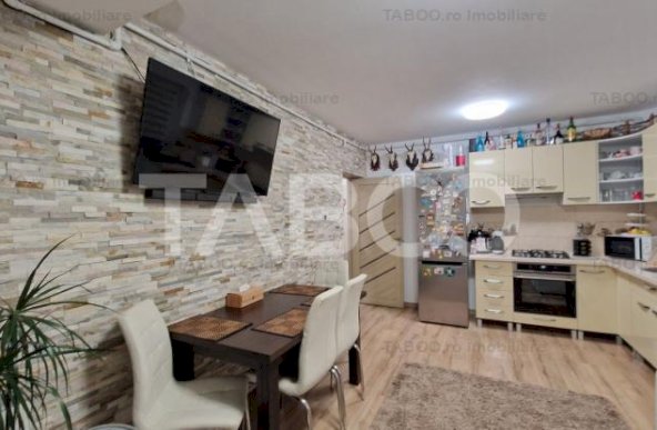 Apartament de vanzare cu 3 camere balcon si parcare in Arhitectilor