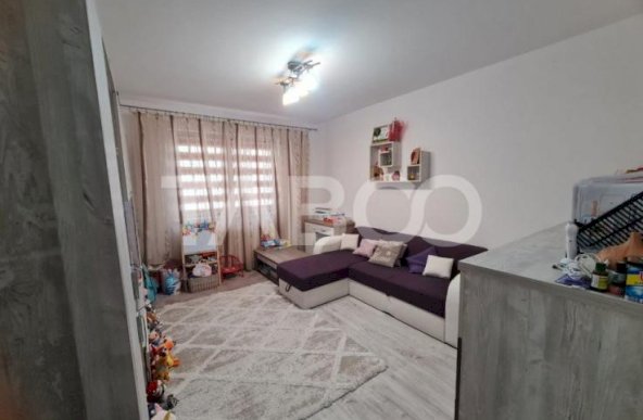 Apartament cu 3 camere balcon si parcare in zona Kaufland Arhitectilor