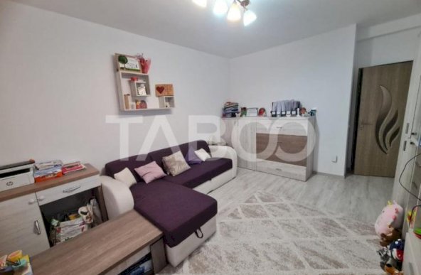 Apartament cu 3 camere balcon si parcare in zona Kaufland Arhitectilor