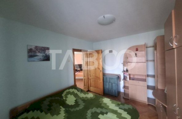 Apartament de vanzare 5 camere 138 mp utili zona Siretului Sibiu