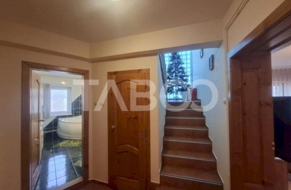 Apartament de vanzare 5 camere 138 mp utili zona Siretului Sibiu